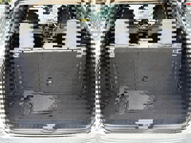 Used 2021 Toyota Highlander XLE image 11