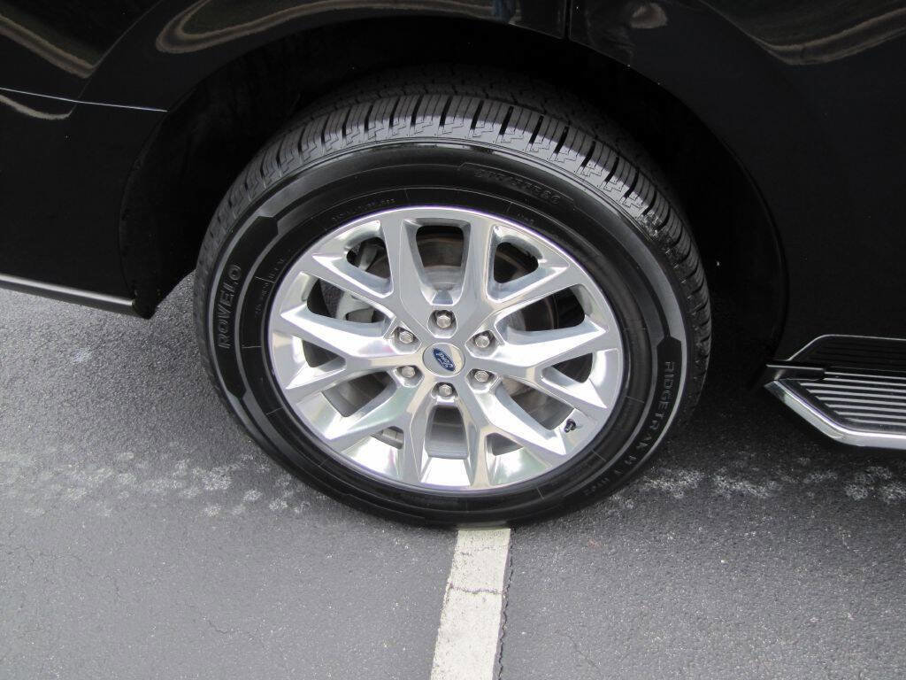 Used 2021 Ford Expedition XLT RWD image 29