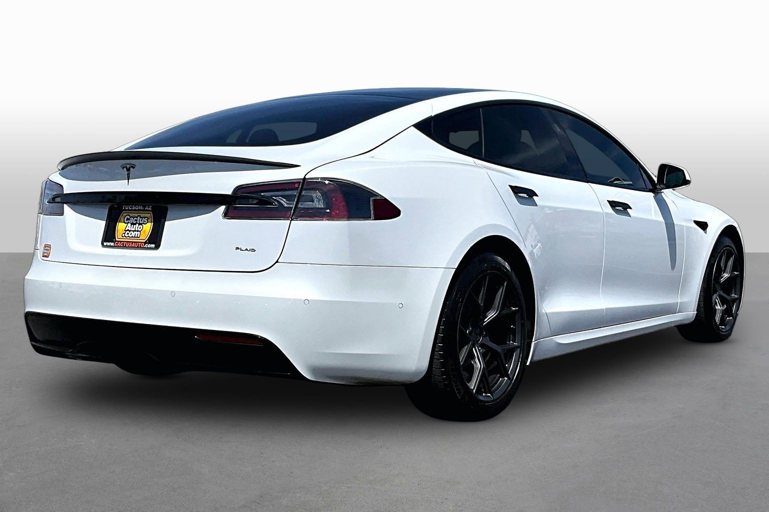 Used 2021 Tesla Model S Plaid AWD/4WD image 2