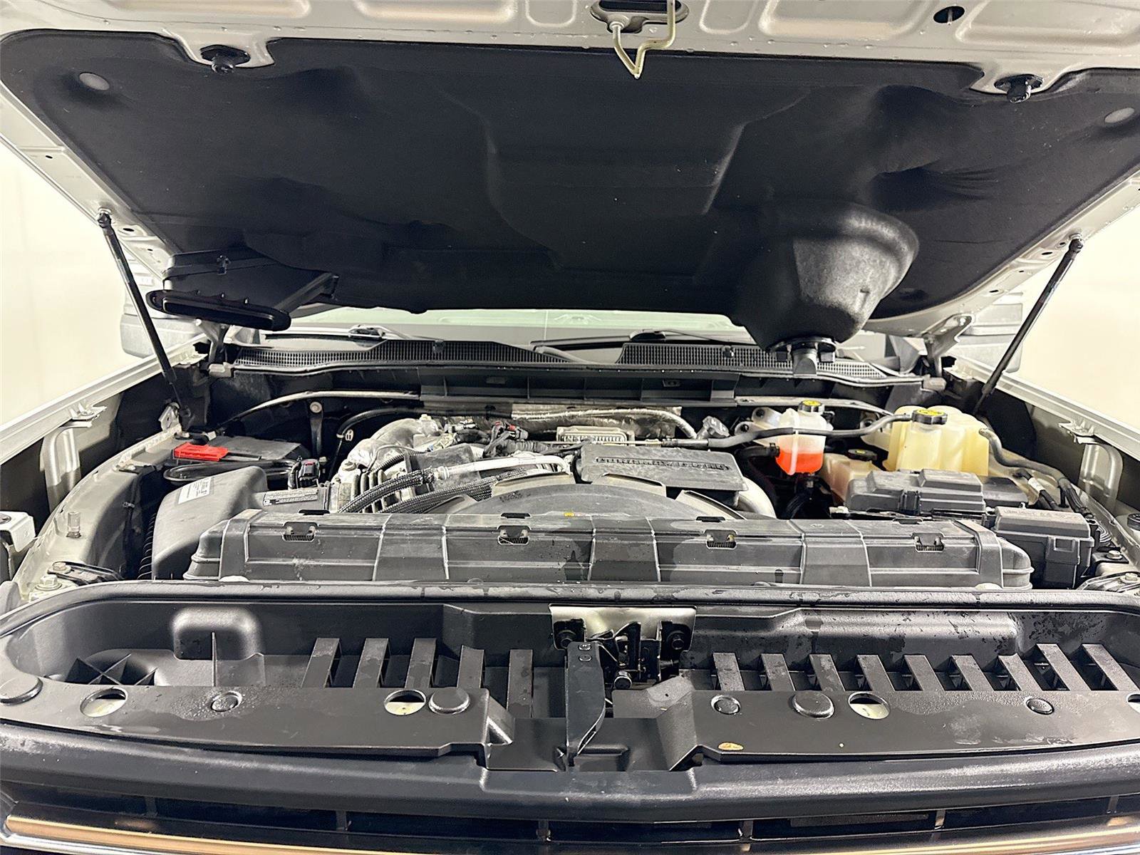 Used 2021 Chevrolet Silverado 3500 High Country w/ Safety Package II image 25