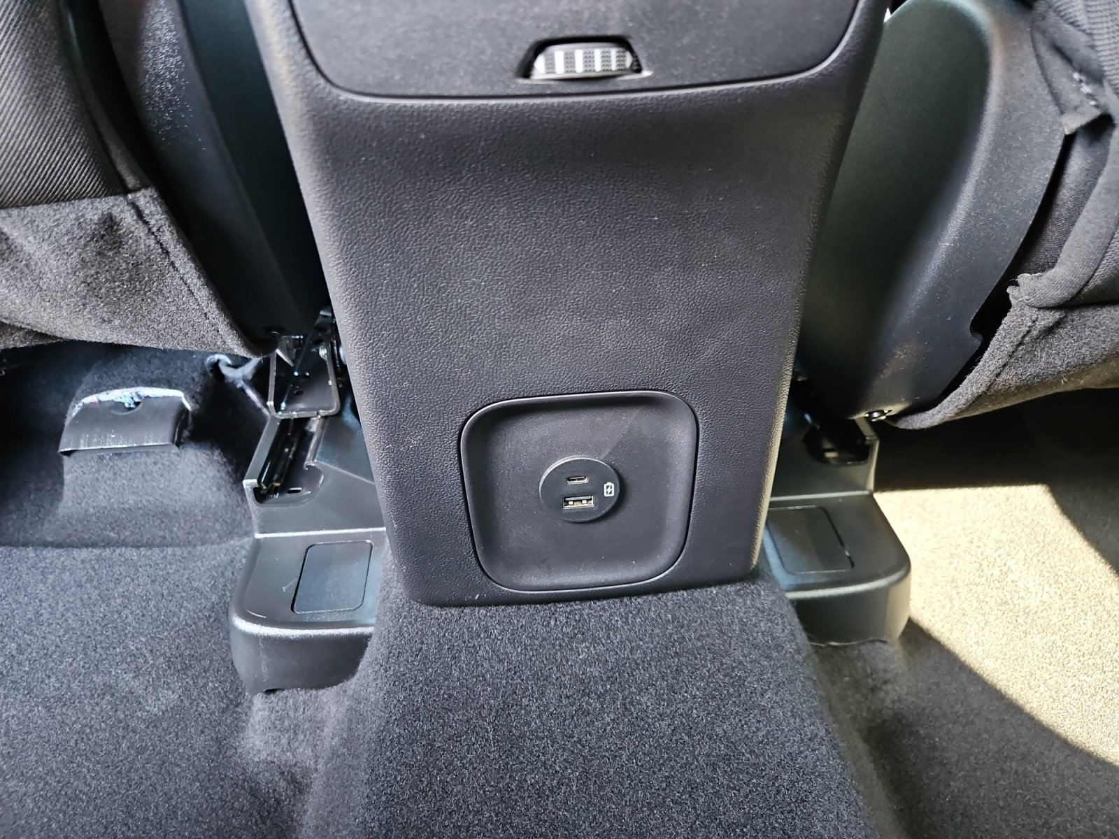 Used 2021 Ford Escape SE w/ Convenience Package AWD/4WD image 13