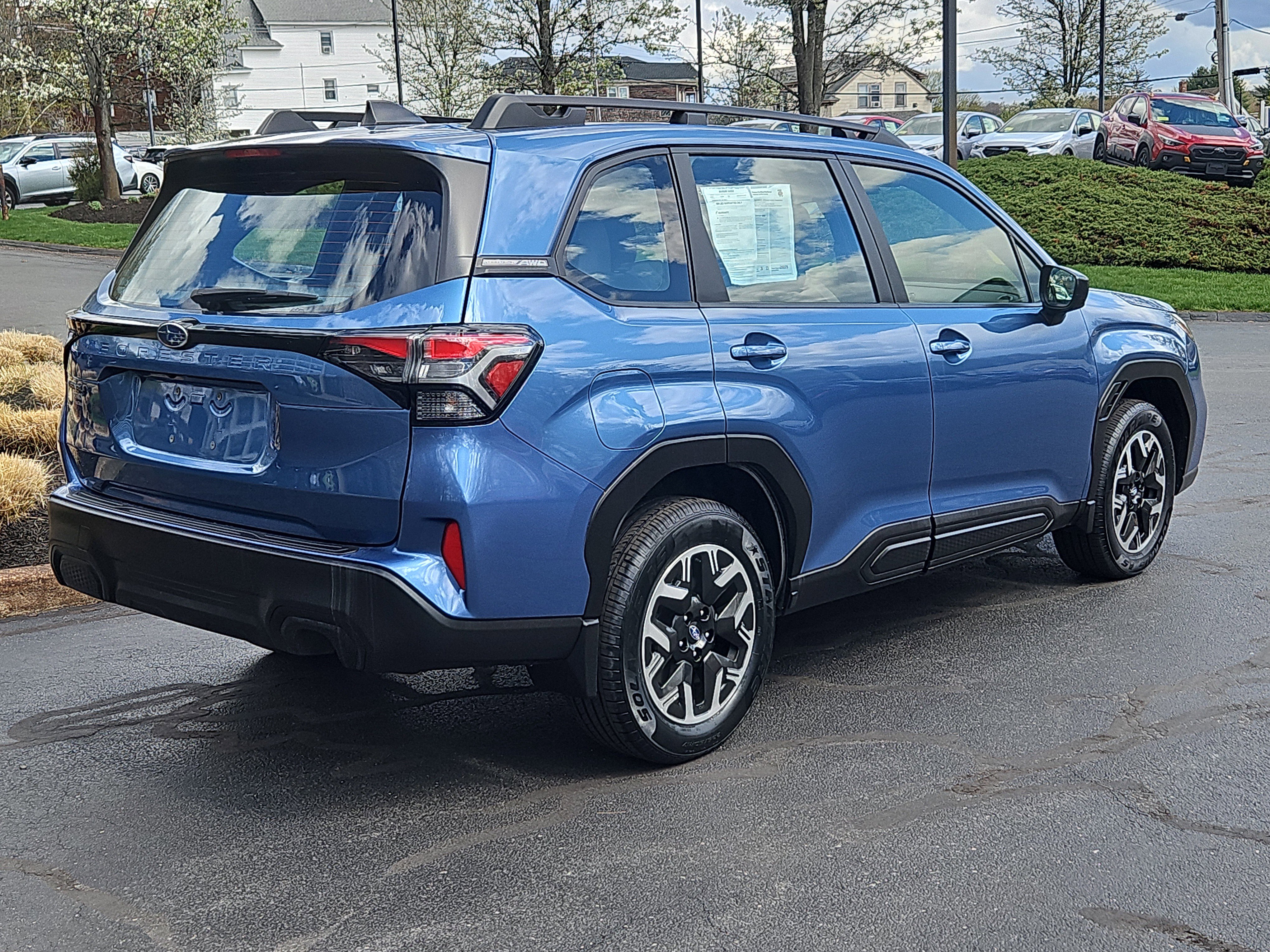 Certified 2025 Subaru Forester AWD/4WD image 2