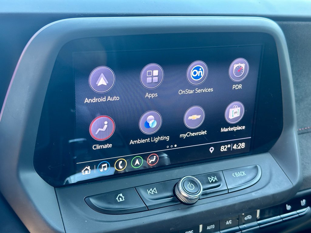 Used 2019 Chevrolet Camaro ZL1 RWD image 17