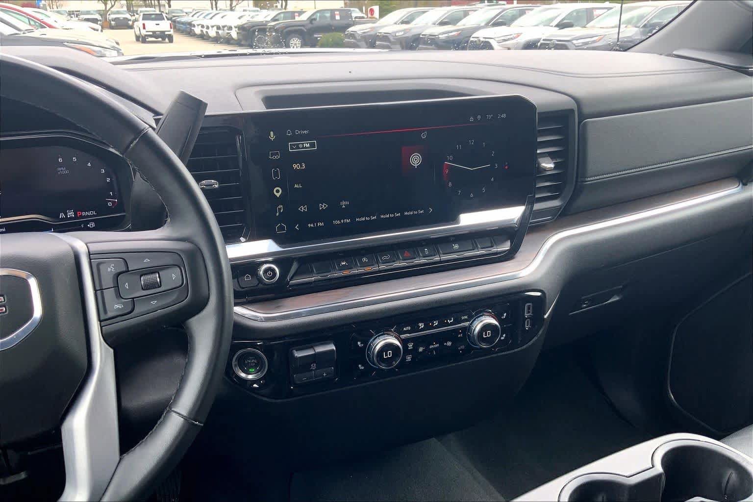 Used 2025 GMC Sierra 1500 SLT AWD/4WD image 7
