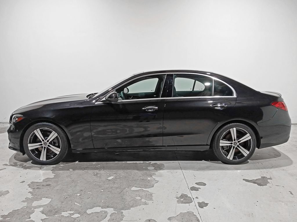 Used 2026 Mercedes-Benz C 300 4MATIC Sedan image 4