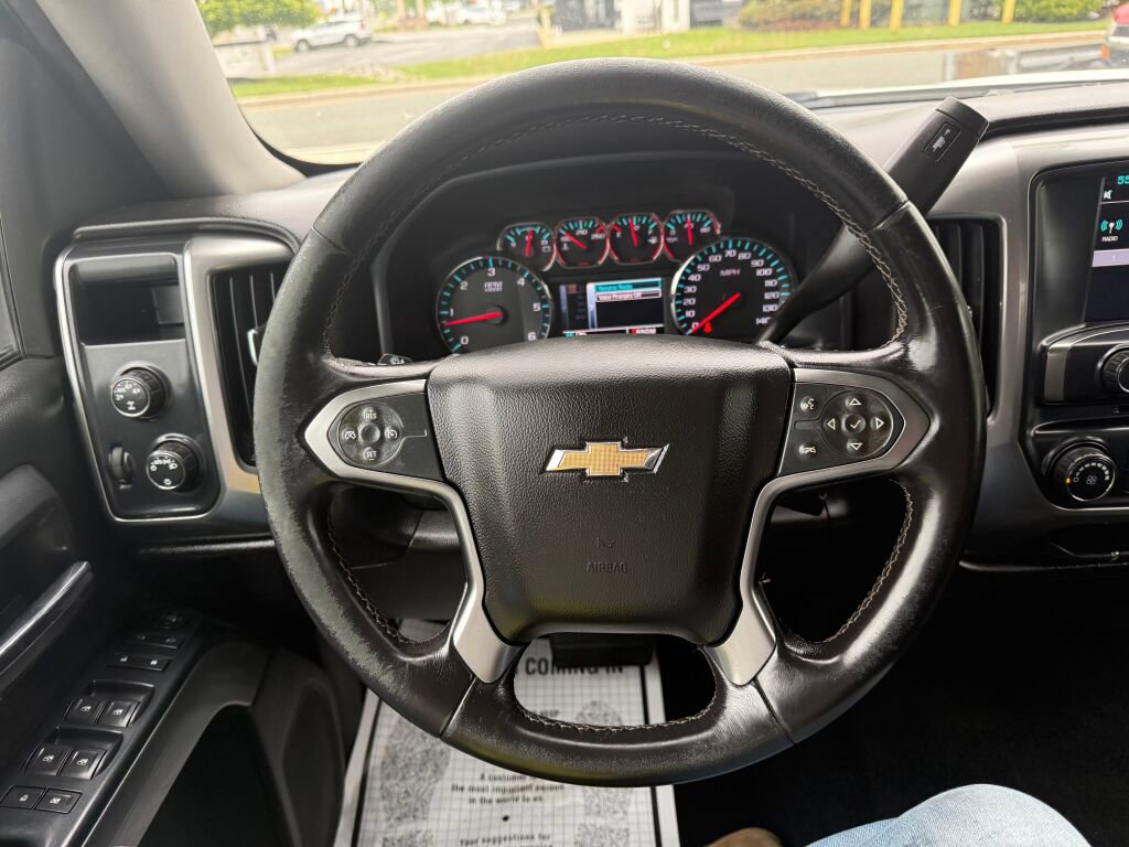 Used 2016 Chevrolet Silverado 1500 LT AWD/4WD image 12