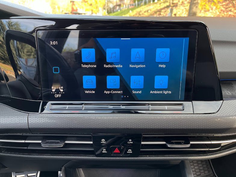 Used 2022 Volkswagen GTI SE w/ SE Leather Package image 19