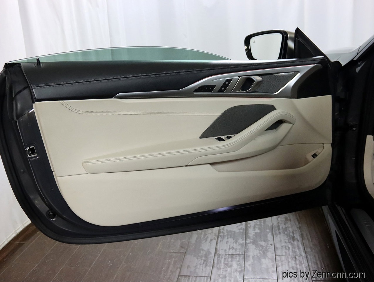 Used 2021 BMW M850i xDrive Convertible image 24