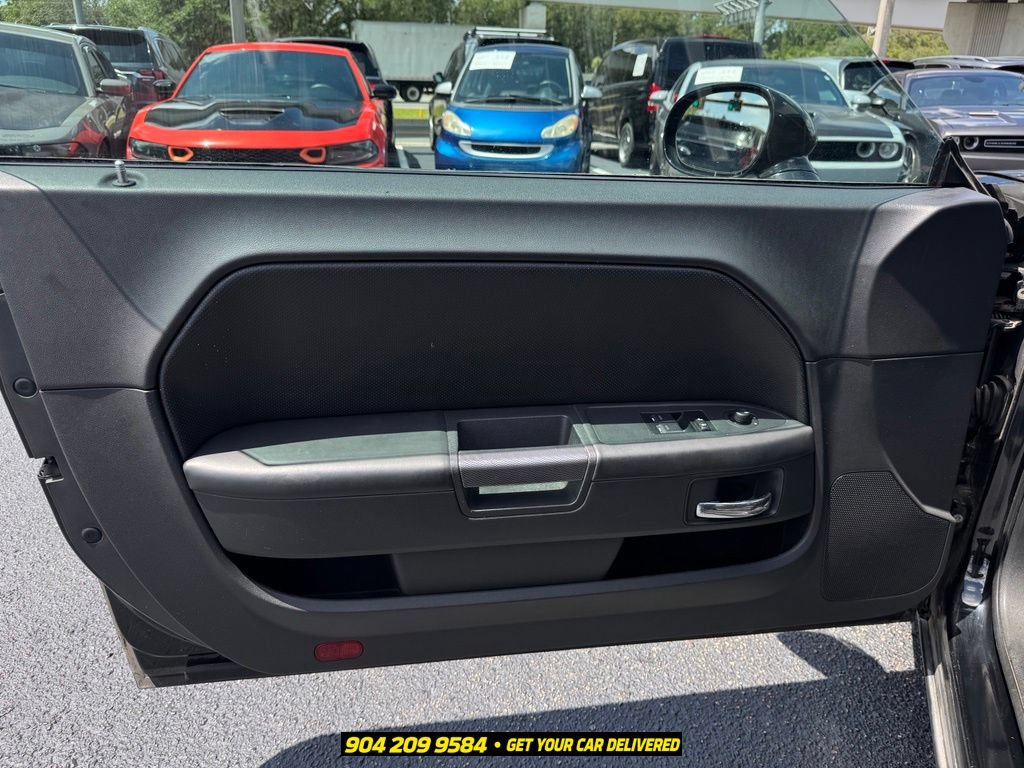 Used 2014 Dodge Challenger R/T Plus RWD image 20