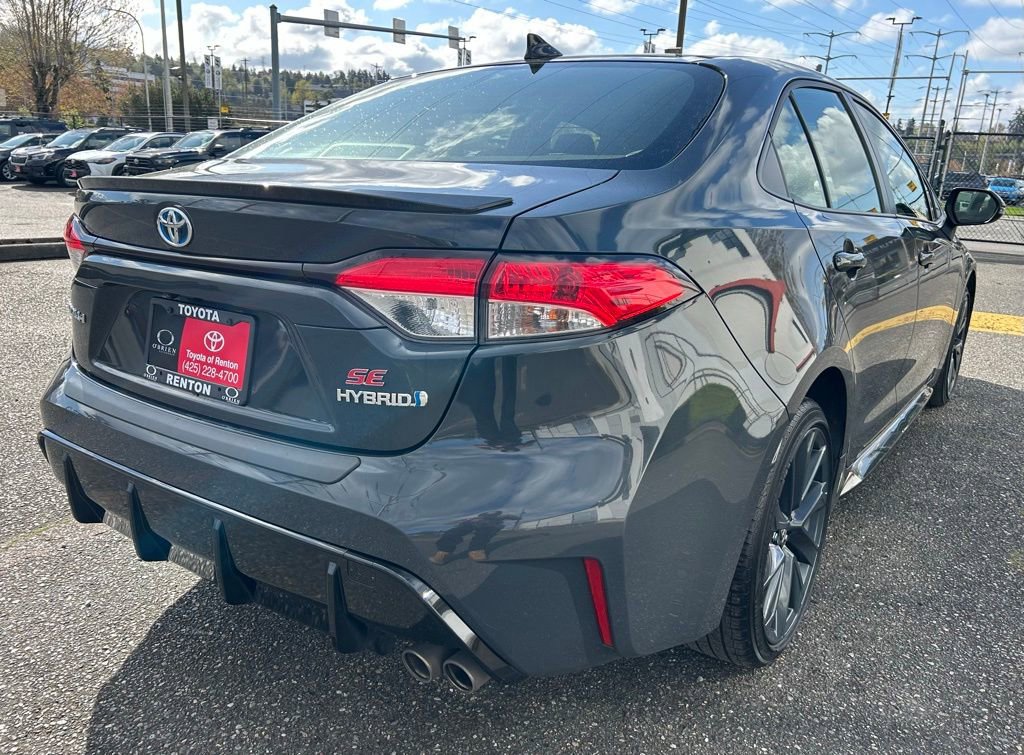 Certified 2024 Toyota Corolla SE w/ SE Package FWD image 5