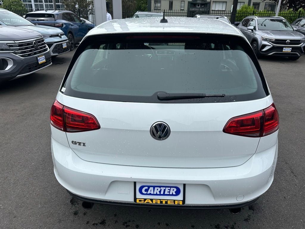 Used 2016 Volkswagen GTI S FWD image 5