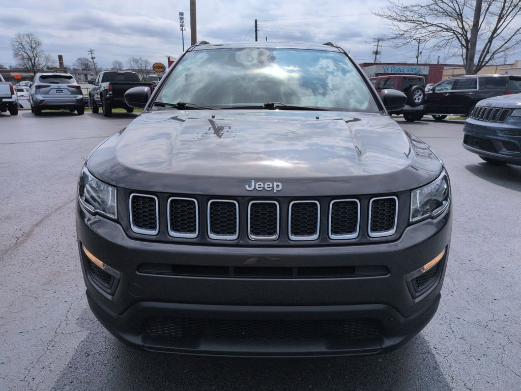 Used 2019 Jeep Compass Sport w/ Cold Weather Group image 8