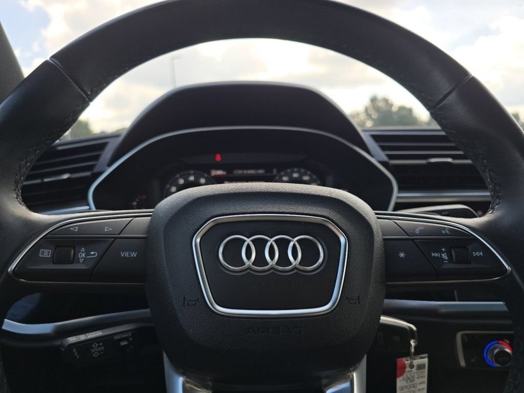 Used 2025 Audi Q3 2.0T Premium AWD/4WD image 31