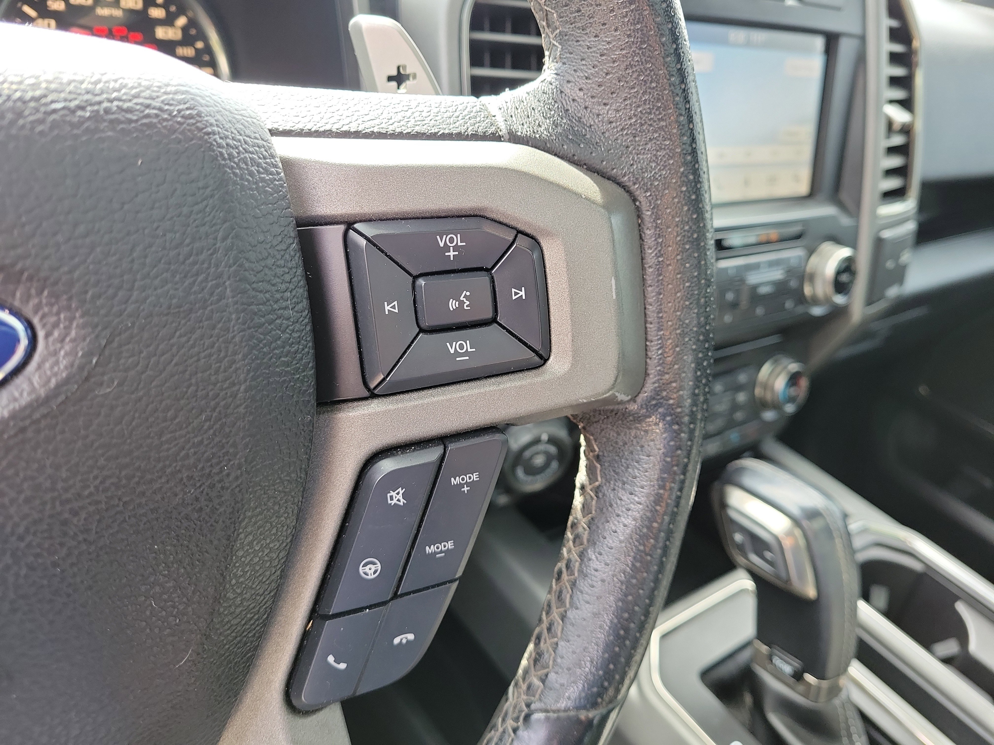 Used 2018 Ford F150 Raptor w/ Equipment Group 802A Luxury image 24