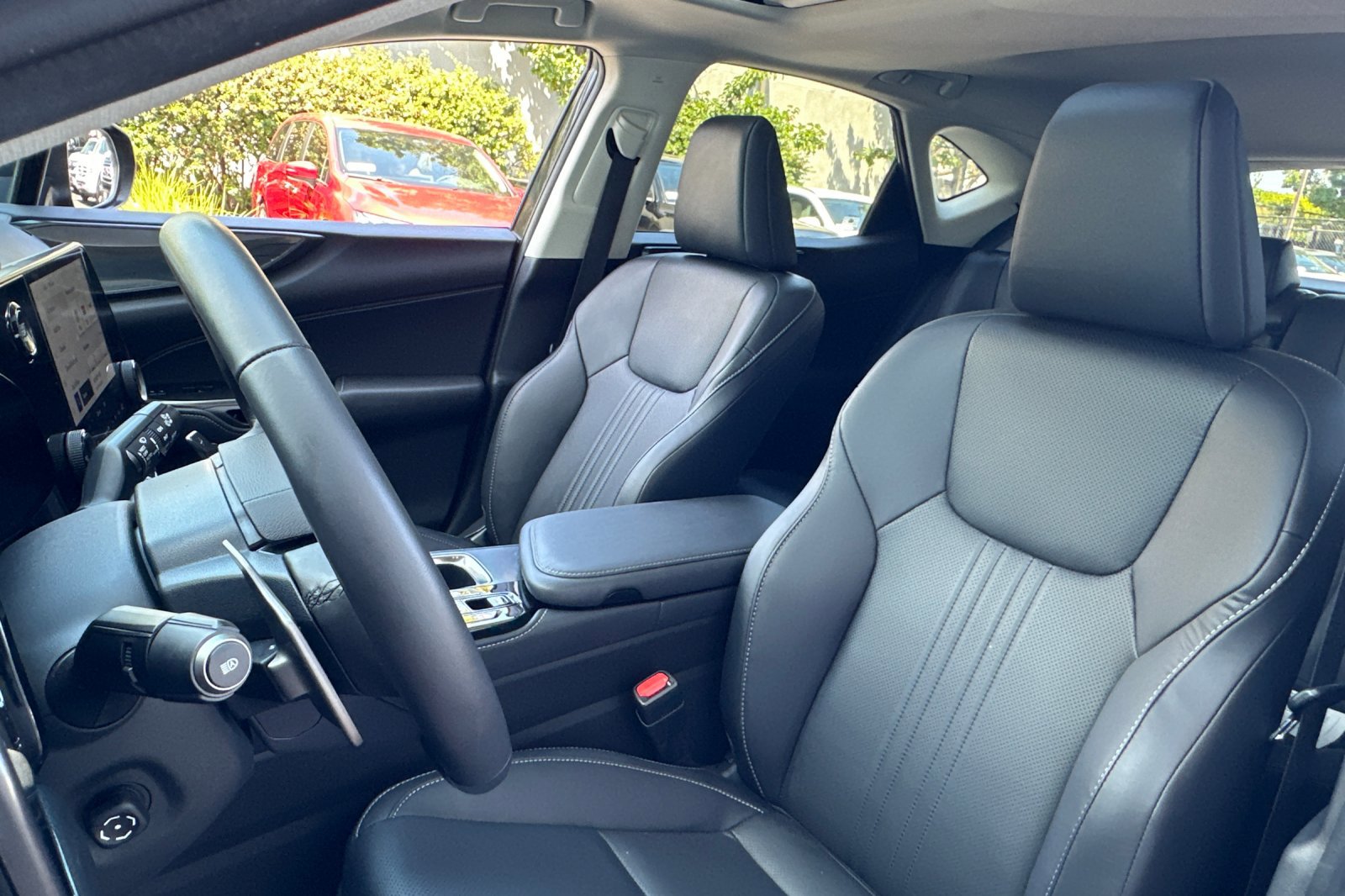 Certified 2024 Lexus NX 250 FWD w/ Premium Package image 22