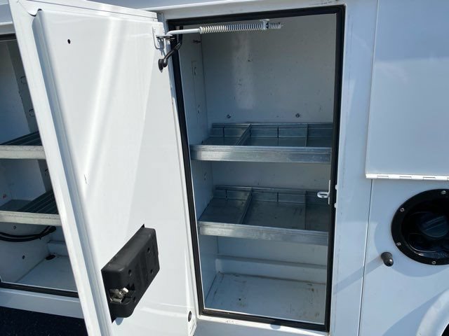 Used 2021 GMC Savana 3500 w/ Power Convenience Package RWD image 25