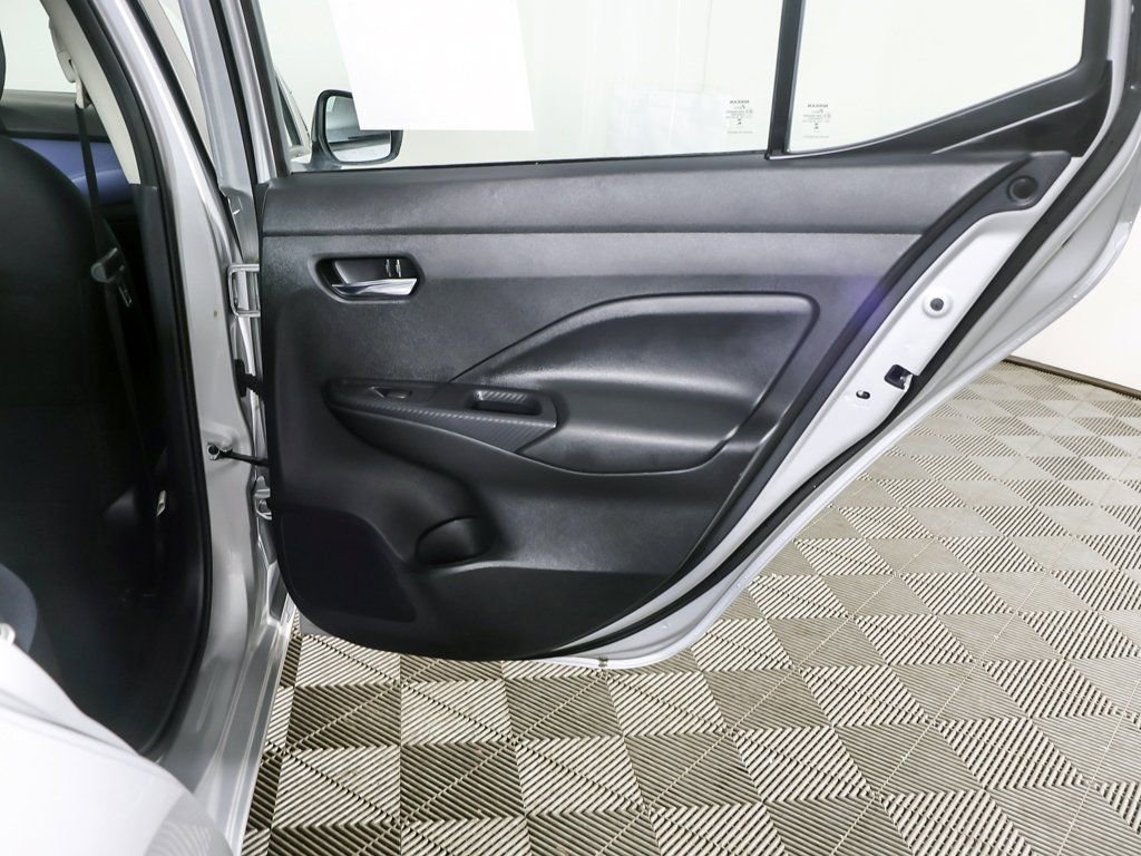 Used 2024 Nissan Versa SV w/ Trunk Package image 22