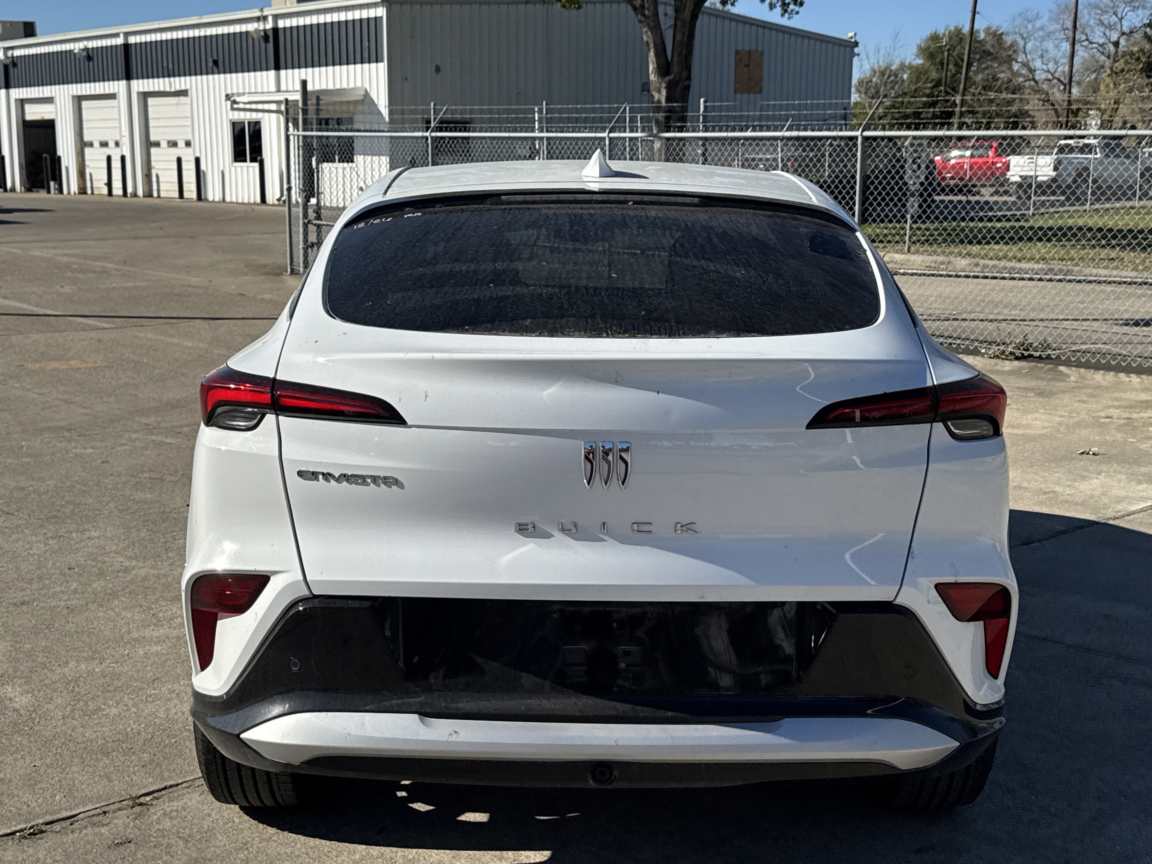 Used 2025 Buick Envista Sport Touring image 9