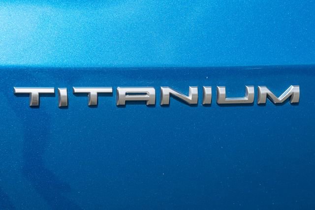 Used 2020 Ford Escape Titanium w/ Titanium Premium Package 2.0 image 6