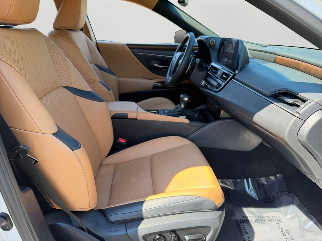 Certified 2023 Lexus ES 350 w/ Premium Package FWD image 9