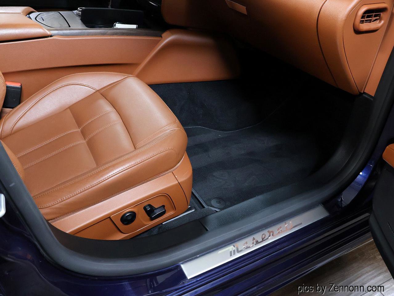 Used 2017 Maserati Quattroporte S GranSport Q4 image 39