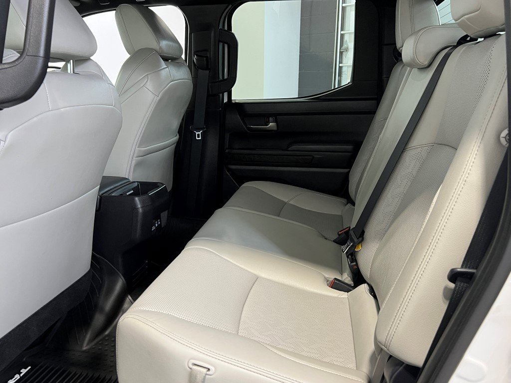 Used 2025 Toyota Tacoma Limited image 20