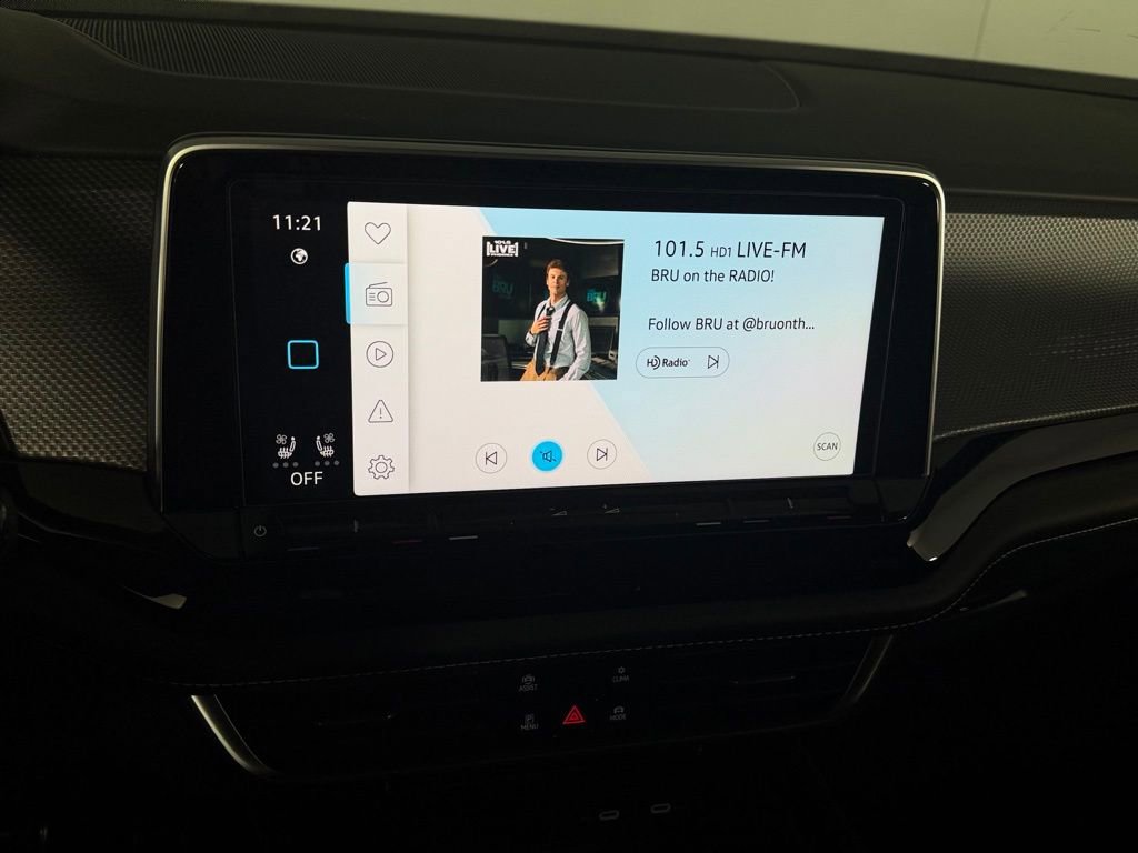 Used 2024 Volkswagen Atlas Cross Sport SEL Premium R-Line AWD/4WD image 22