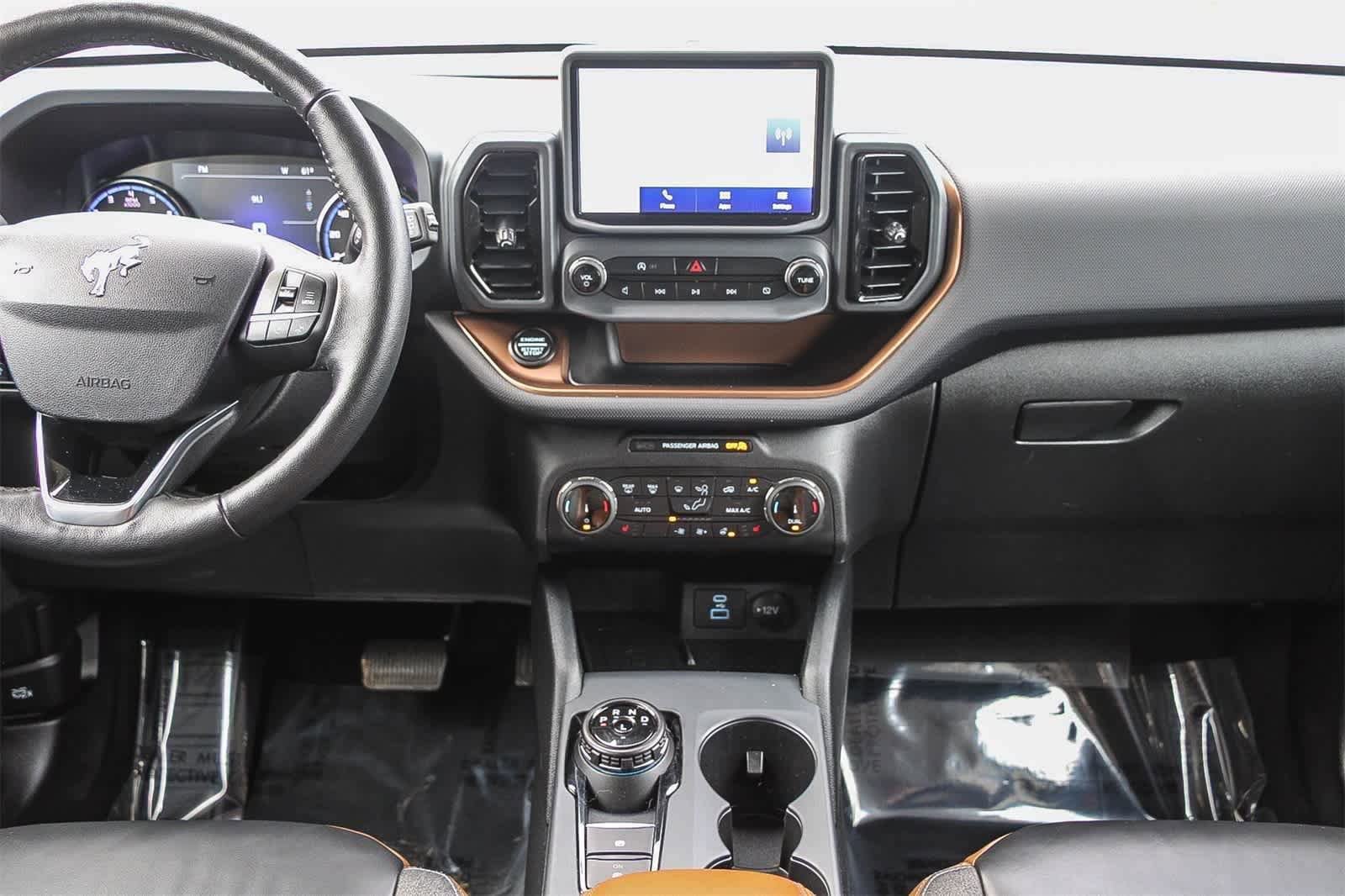 Used 2022 Ford Bronco Sport Outer Banks w/ Tech Package AWD/4WD image 28
