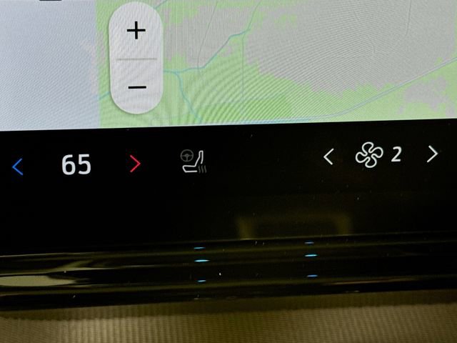 New 2025 Ford Expedition Active image 25