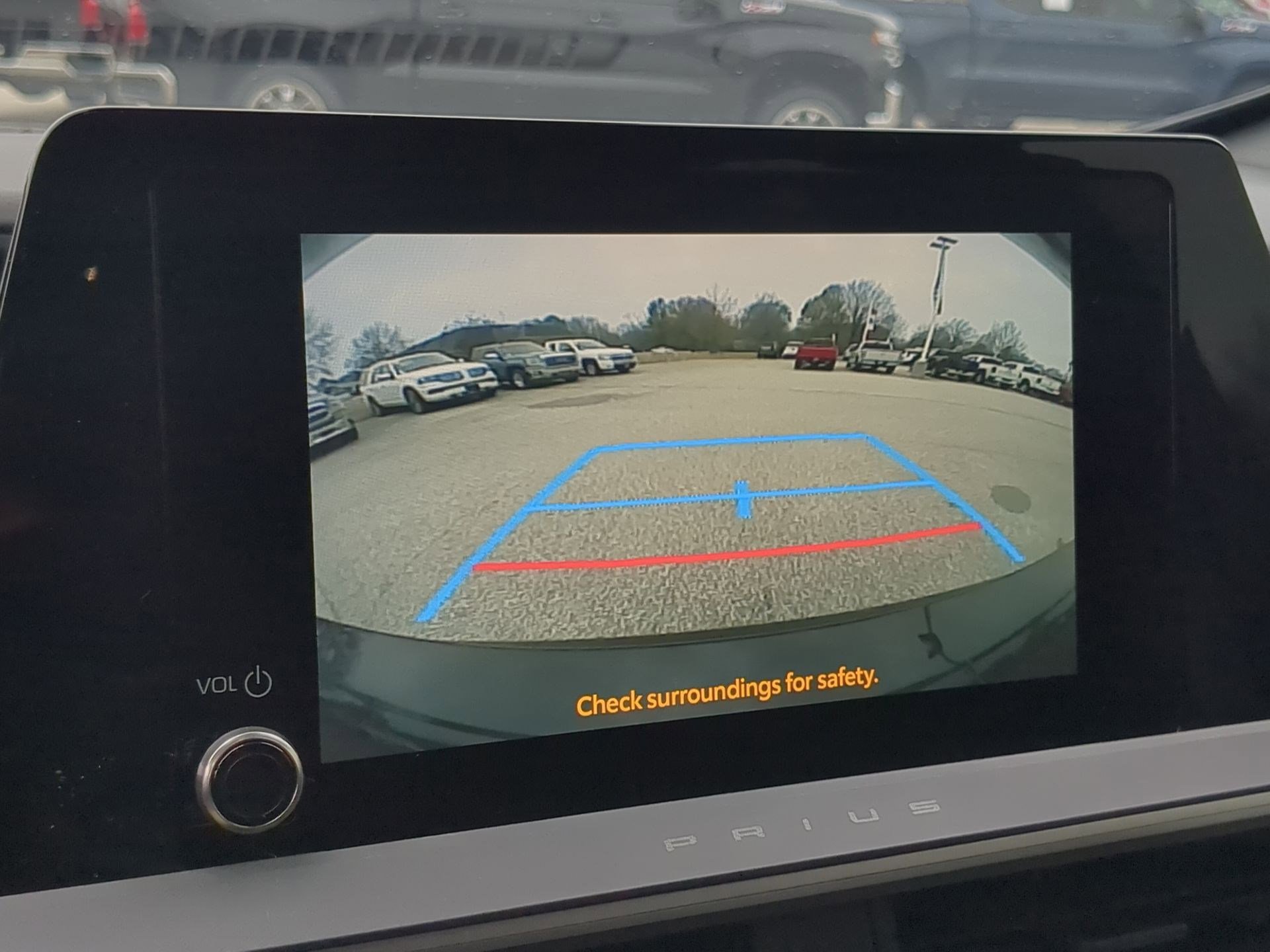 Used 2023 Toyota Prius LE image 18