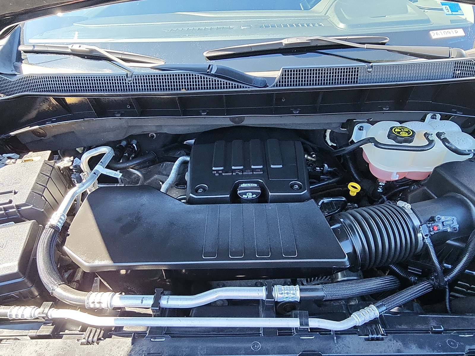 Used 2023 Chevrolet Silverado 1500 LT AWD/4WD image 11