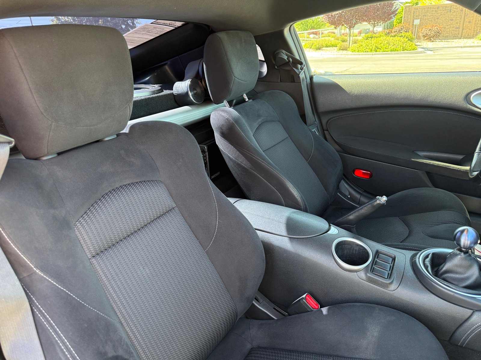Used 2017 Nissan 370Z Coupe RWD image 20