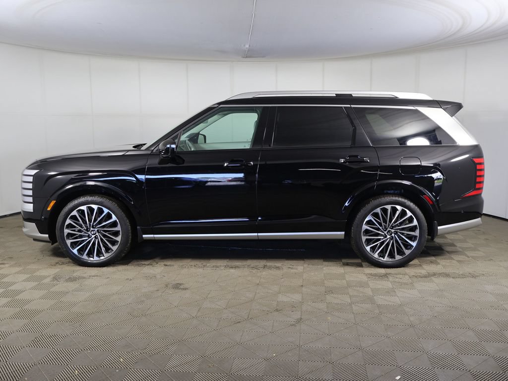 Certified 2026 Hyundai Palisade Calligraphy AWD/4WD image 19