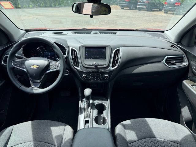 Used 2024 Chevrolet Equinox LT w/ LPO, Floor Liner Package FWD image 21
