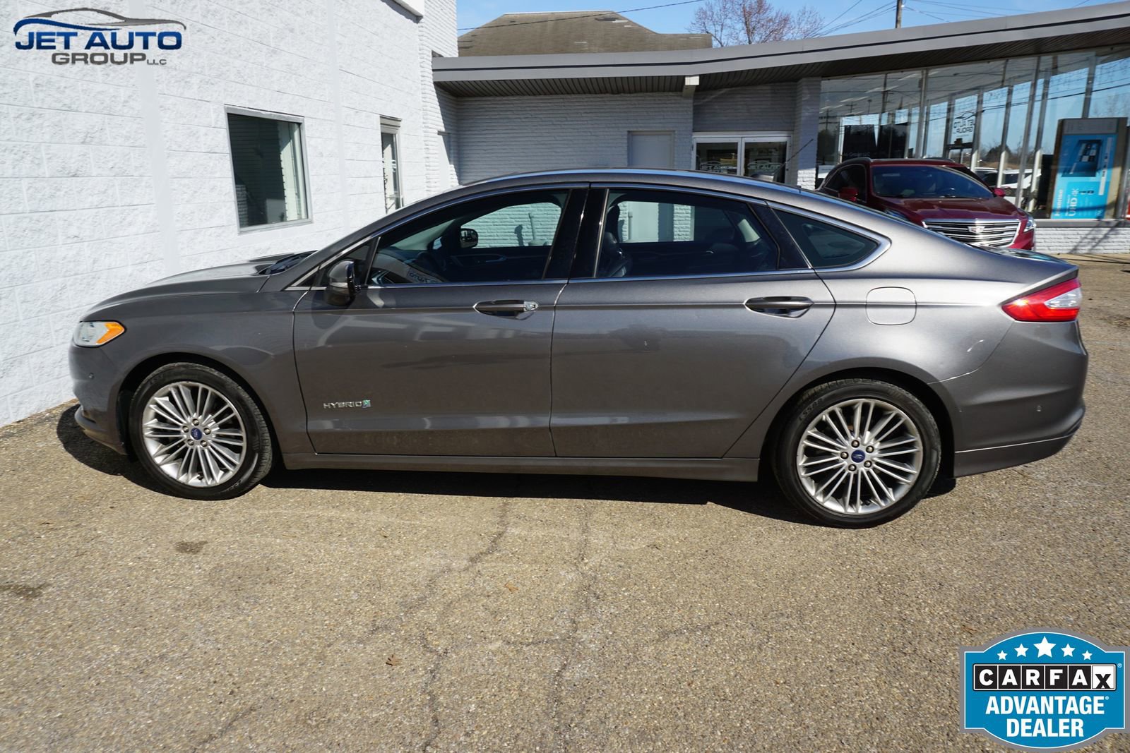 Used 2014 Ford Fusion SE w/ Equipment Group 502A image 13