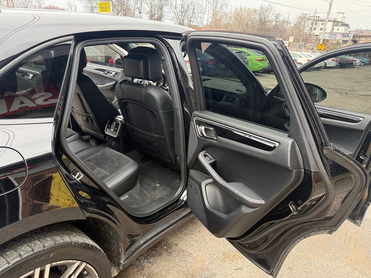 Used 2017 Porsche Macan image 13