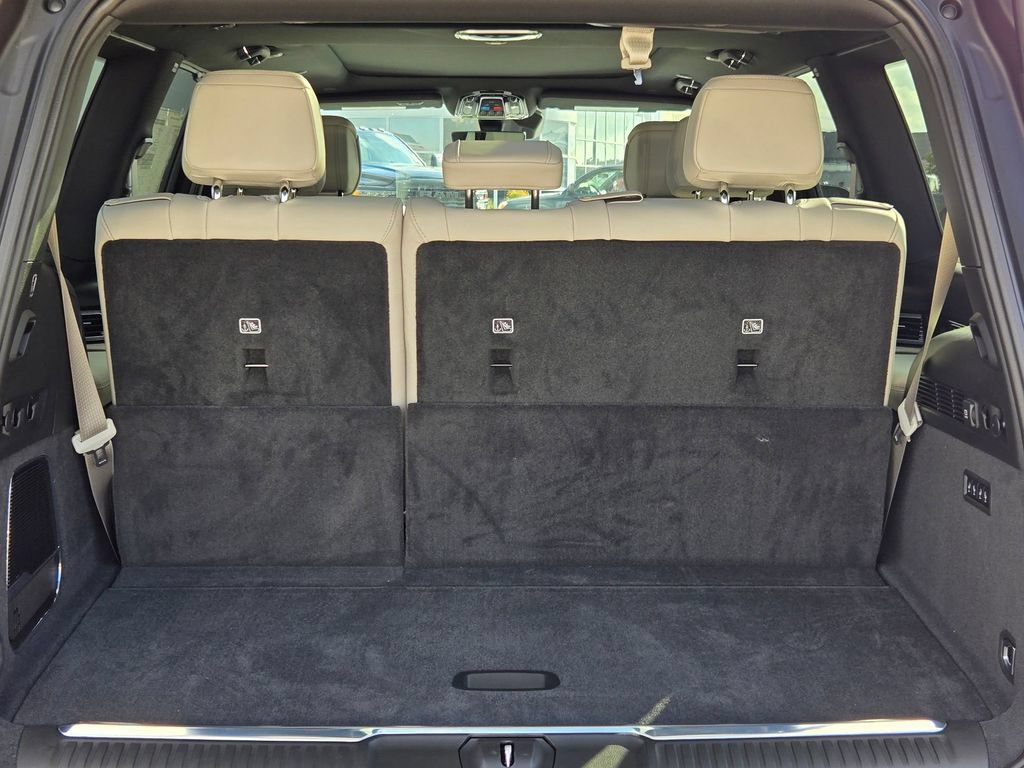 New 2026 Jeep Grand Wagoneer Summit AWD/4WD image 28