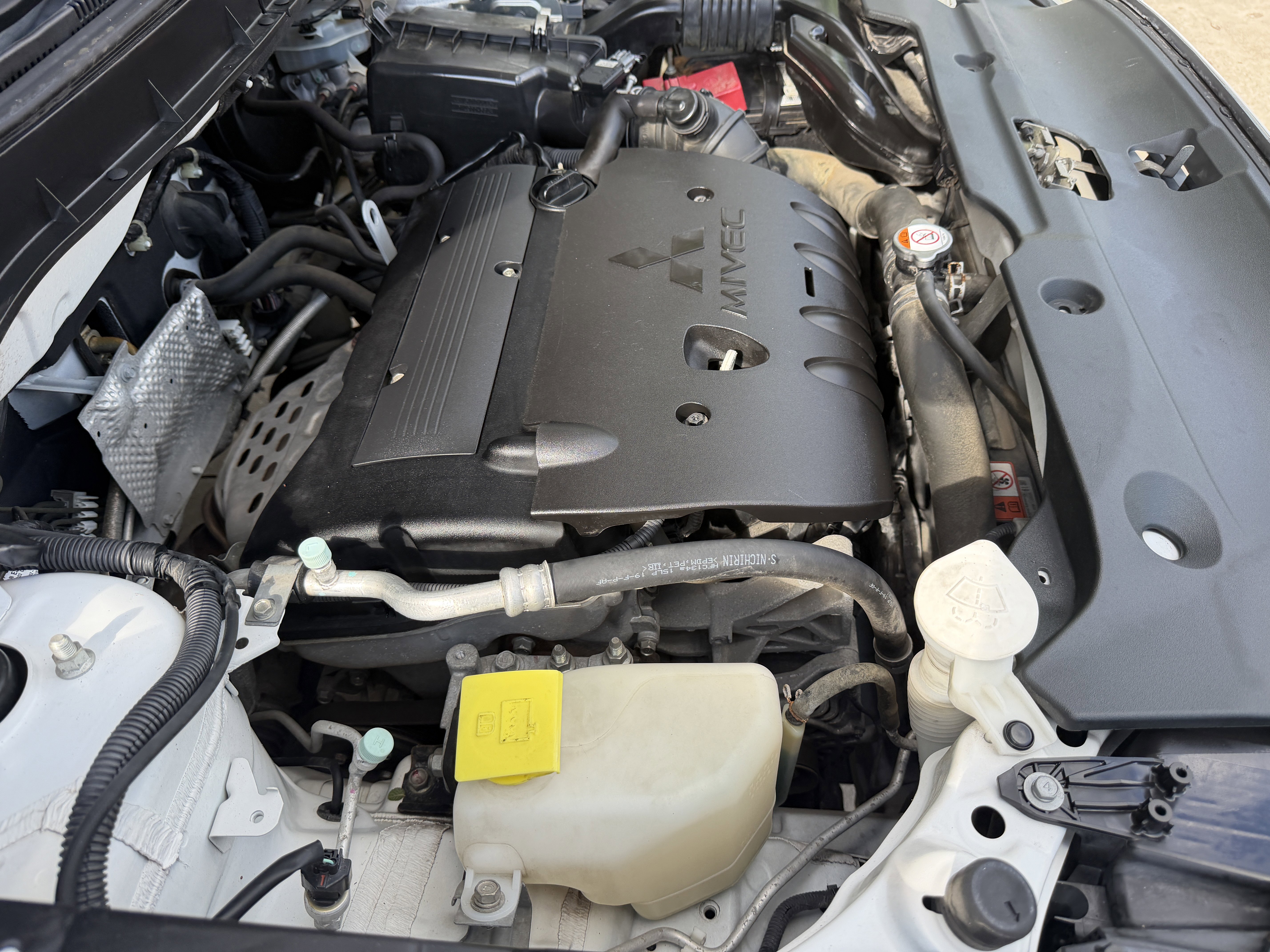 Used 2013 Mitsubishi Outlander Sport ES FWD image 38