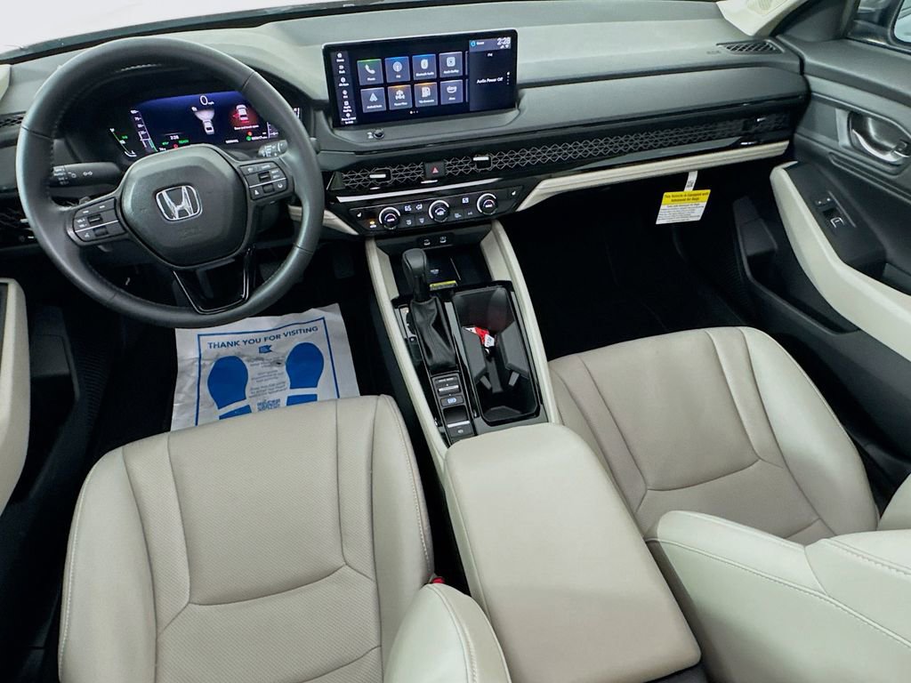 Used 2025 Honda Accord EX-L image 29