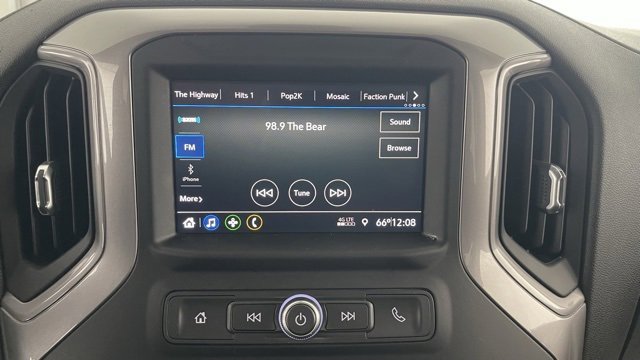 Used 2021 Chevrolet Silverado 1500 Custom w/ Safety Confidence Package image 39