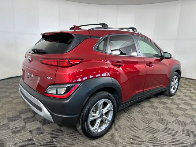Used 2023 Hyundai Kona SEL image 3