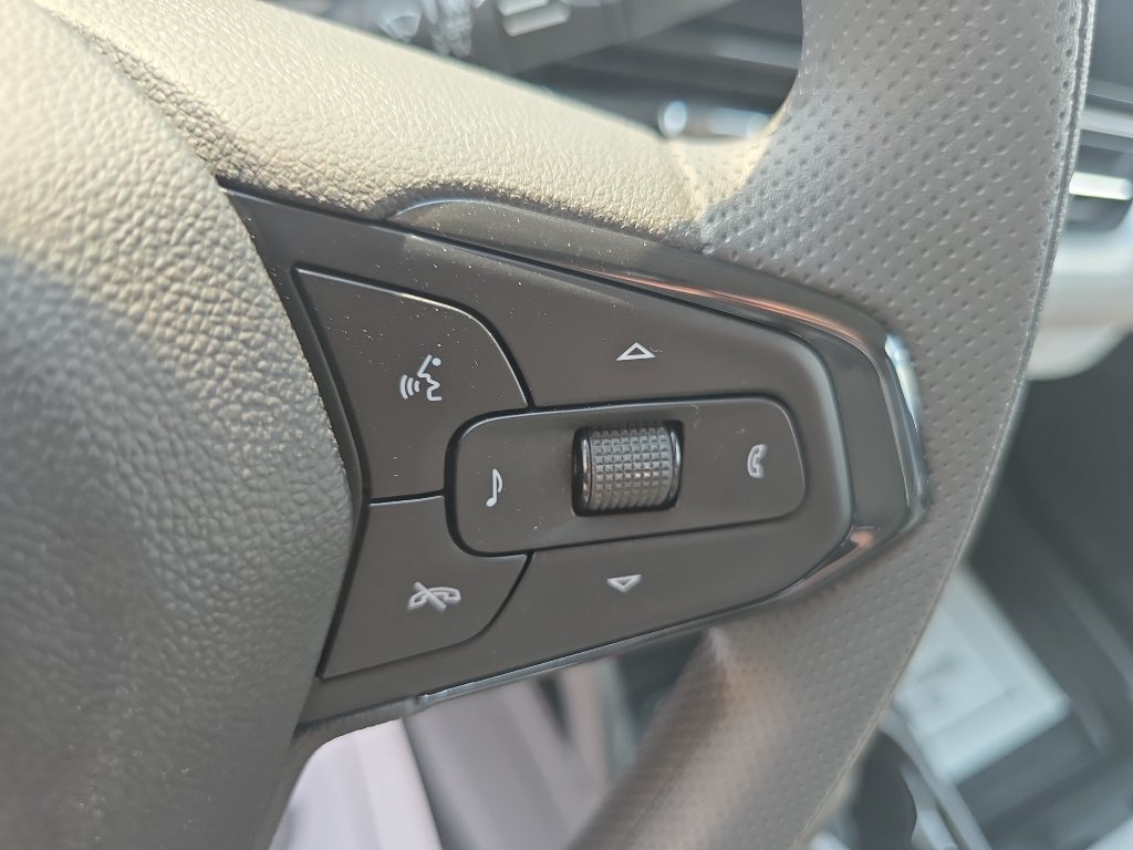 New 2026 Chevrolet TrailBlazer LT w/ Driver Confidence Package FWD image 23