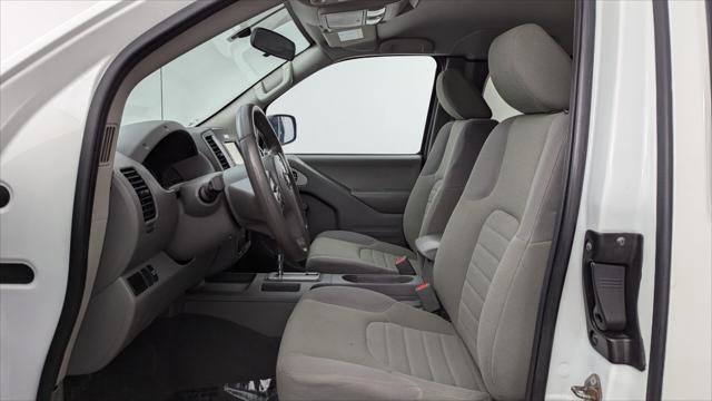 Used 2019 Nissan Frontier S image 11