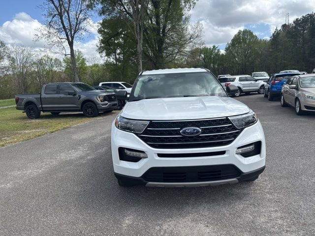 Used 2021 Ford Explorer XLT w/ Equipment Group 202A image 7