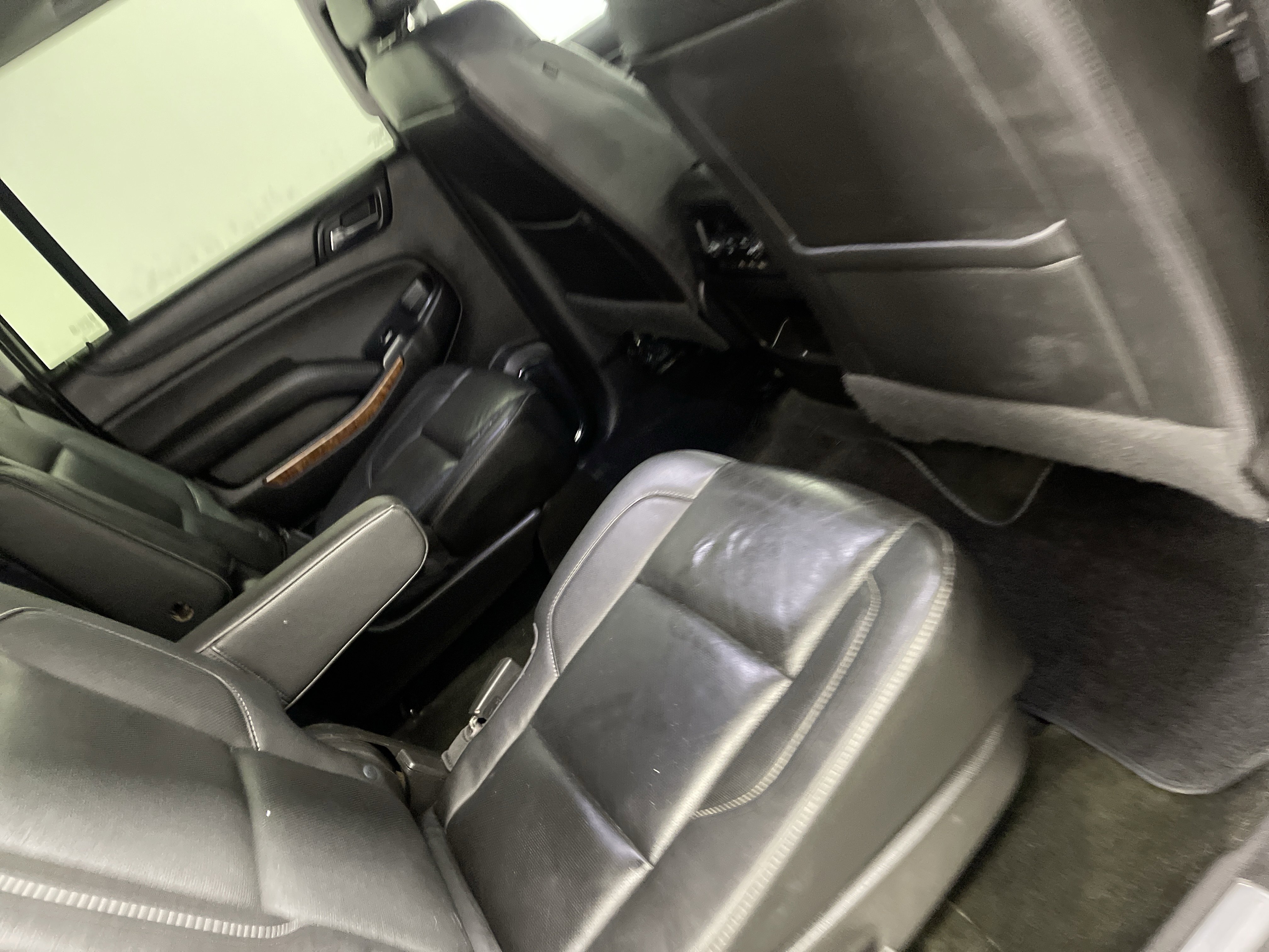 Used 2017 Chevrolet Suburban Premier image 22