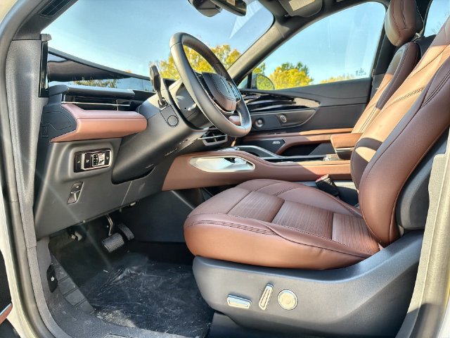 New 2026 Lincoln Nautilus Reserve AWD/4WD image 12