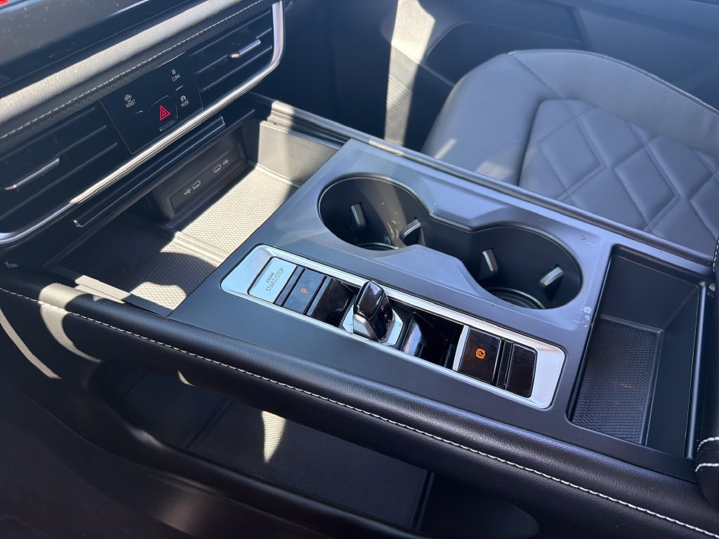 Certified 2024 Volkswagen Atlas SE AWD/4WD image 18