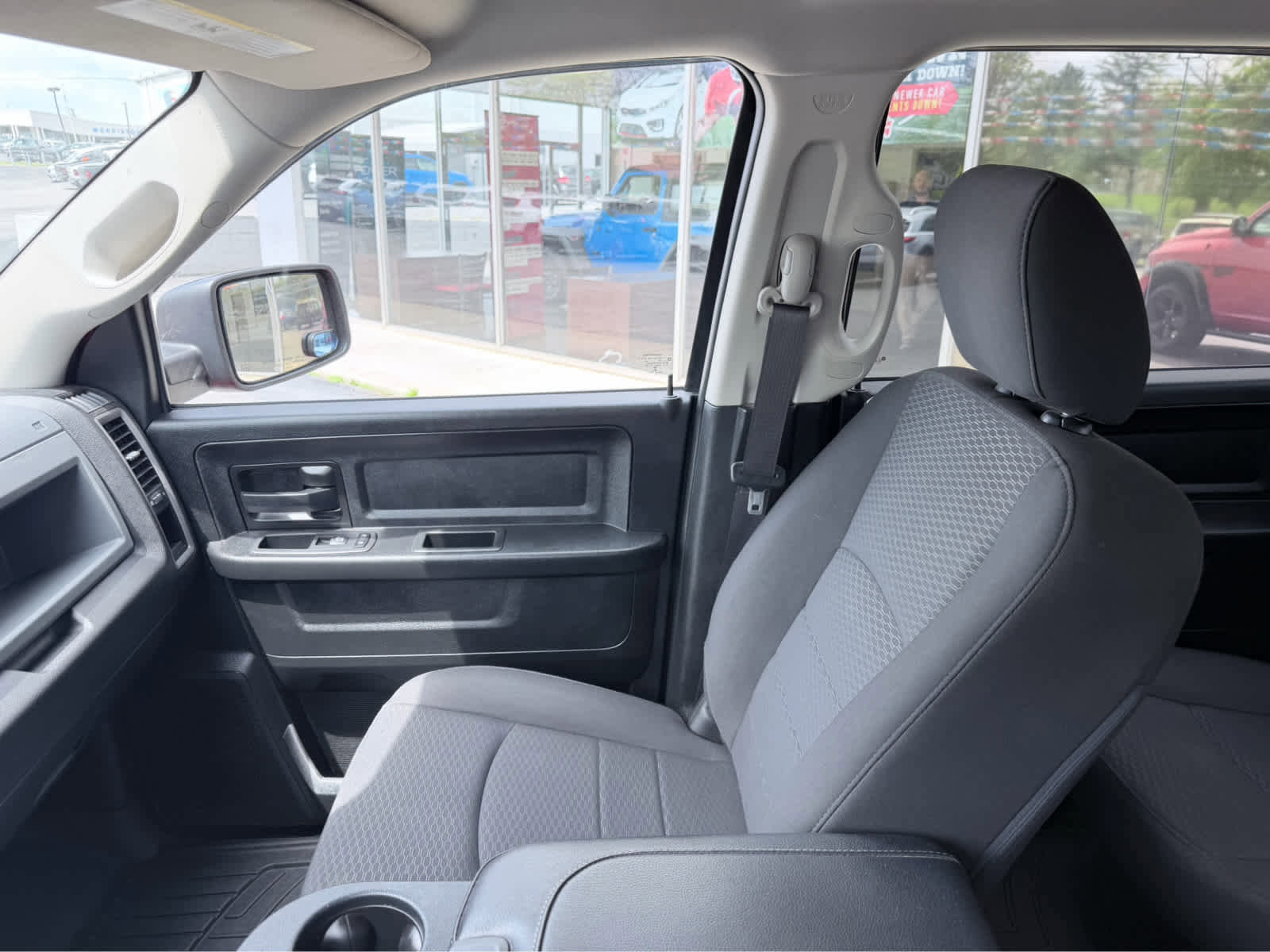 Used 2019 RAM 1500 Express w/ Wheel & Sound Group image 31