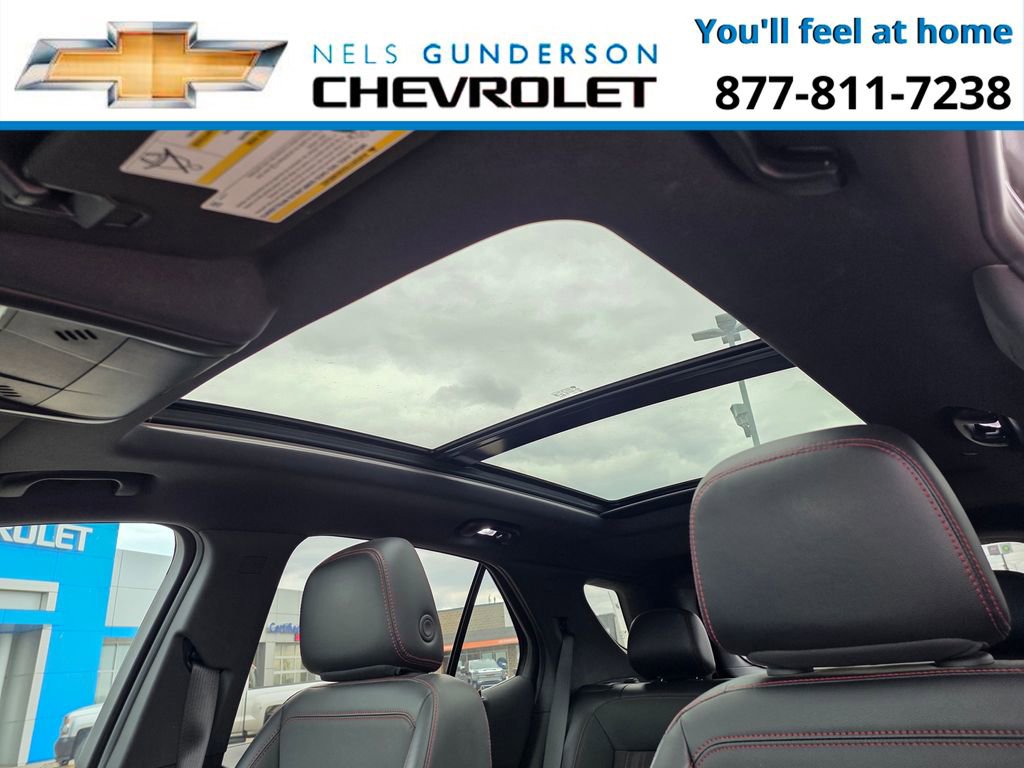 Used 2023 Chevrolet Equinox RS AWD/4WD image 8