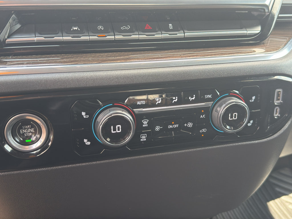 Used 2023 Chevrolet Silverado 1500 LT AWD/4WD image 21